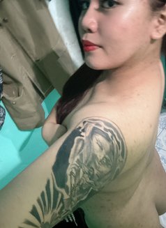 Jane Kent - Acompañantes transexual in Manila Photo 6 of 9