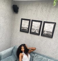 Lily - escort in Lagos, Nigeria