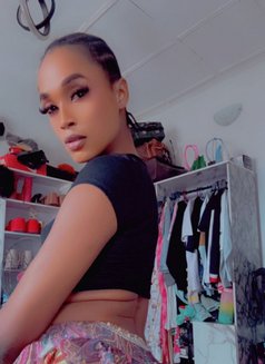 Jane - Acompañantes transexual in Lagos, Nigeria Photo 9 of 9