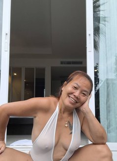 Jane - escort in Phuket Photo 13 of 16