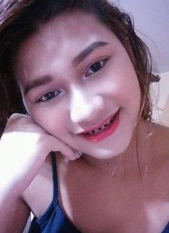 Janea Ly - escort in Makati City Photo 19 of 19