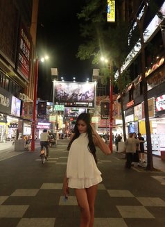 janell - escort in Hong Kong Photo 6 of 6