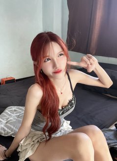 Janemiioo - Transsexual escort in Bangkok Photo 4 of 5