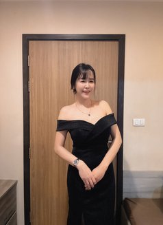 Janeny - escort in Bangkok Photo 4 of 5