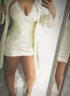 Janet - escort in Casablanca Photo 5 of 6