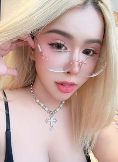 Janet - escort in Bangkok Photo 6 of 6