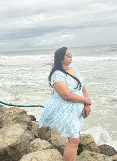 Janhavi - escort in Bangalore Photo 1 of 4