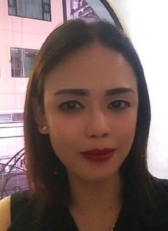 Jani - escort in Manila Photo 8 of 9