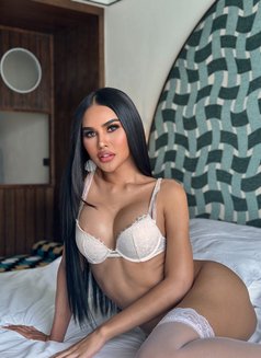 Janicel - Transsexual escort in Riyadh Photo 25 of 30