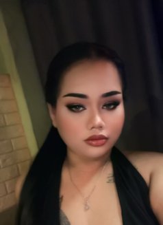 Janis Sukhumvit - escort in Bangkok Photo 4 of 6