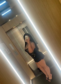 Janis Sukhumvit - escort in Bangkok Photo 9 of 10