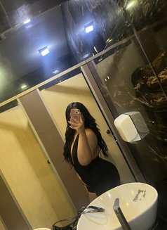 Janis Sukhumvit - escort in Bangkok Photo 10 of 10