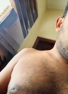 Janith Akash for Ladies & Couples - Acompañantes masculino in Colombo Photo 3 of 4