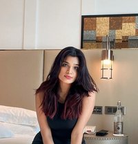 Janki Sharma - escort in Reunion