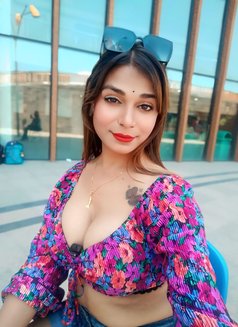 Jann hot girl - Transsexual escort in New Delhi Photo 3 of 11