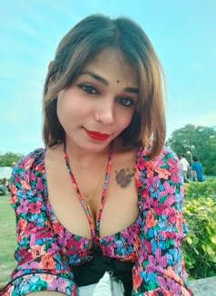 Jann hot girl - Transsexual escort in New Delhi Photo 4 of 11