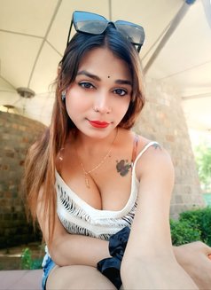 Jann hot girl - Transsexual escort in New Delhi Photo 5 of 11