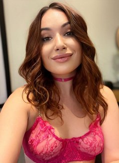 Janna - escort in Rome Photo 6 of 12