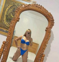 Rose - The Sultry diva is here - escort in Mumbai