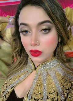 Jannat Jahan - Transsexual escort in Mumbai Photo 13 of 16