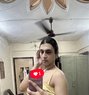 Hottyalishba - Acompañantes transexual in Mumbai Photo 1 of 5