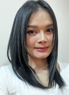 Jannee - escort in Bangkok Photo 2 of 5