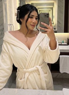 🏵New available Jannie🏵 - escort in Muscat Photo 3 of 4