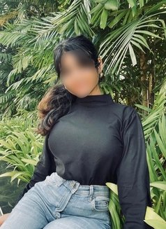 Divya hand payment only.. - escort in Bangalore Photo 3 of 4