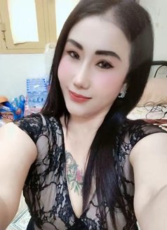 Janny Azaiba - escort in Muscat Photo 5 of 11