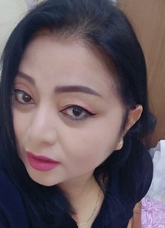 Janny Azaiba - escort in Muscat Photo 9 of 11