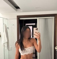 Janny - escort in Lisbon