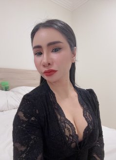 Janny - escort in Bangkok Photo 1 of 7