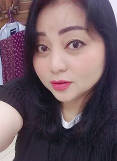 Janny Thai - escort in Muscat Photo 7 of 9