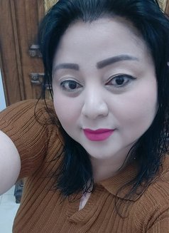 Jannycute - escort in Muscat Photo 3 of 8