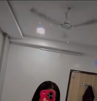 Janvi Cam and Meet Independent - escort in Bangalore Photo 1 of 5
