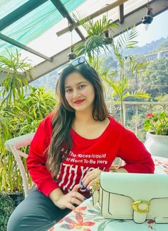 ꧁༒🥀❣️Janvi cam and real meet 🤍 ༒꧂ - puta in Hyderabad Photo 2 of 3