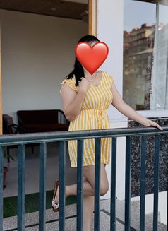 Janvi Cam or Meet - escort in Gurgaon Photo 2 of 5