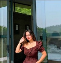 Janvi Escort - puta in Gurgaon Photo 1 of 4
