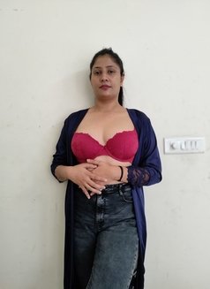 JANVI (for understanding read my bio) - escort in Noida Photo 1 of 8