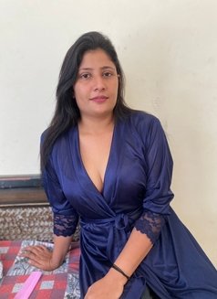 JANVI (for understanding read my bio) - escort in Noida Photo 3 of 8