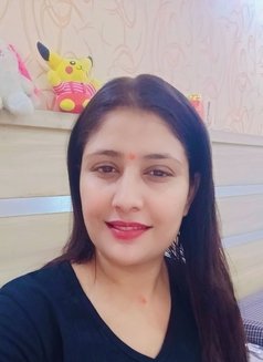 JANVI (for understanding read my bio) - escort in Noida Photo 5 of 8