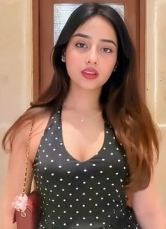 FULL GFE WITH SANA @HOTEL INCALL OUTCALL - puta in Mumbai Photo 4 of 4