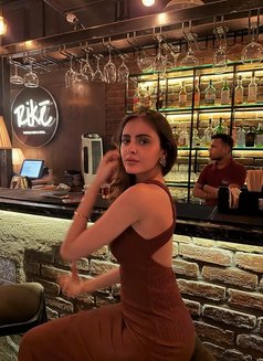 Janvi - escort in Coimbatore Photo 1 of 3