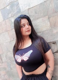 Janvi - escort in Hyderabad Photo 1 of 4