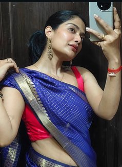 Janvi - escort in Hyderabad Photo 2 of 3