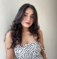 Janvi - puta in Hyderabad