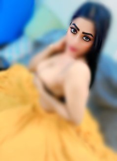 Janvi - puta in Kochi Photo 5 of 5