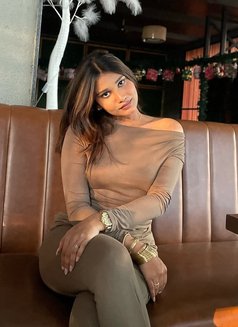 Janvi - escort in Lucknow Photo 5 of 6