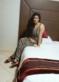 Janvi - escort in Mumbai Photo 3 of 3