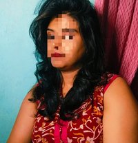 Janvi - puta in Navi Mumbai